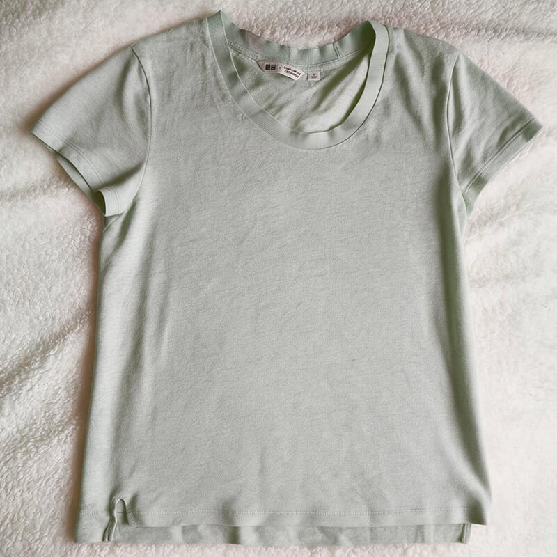シワ除去後の衣服