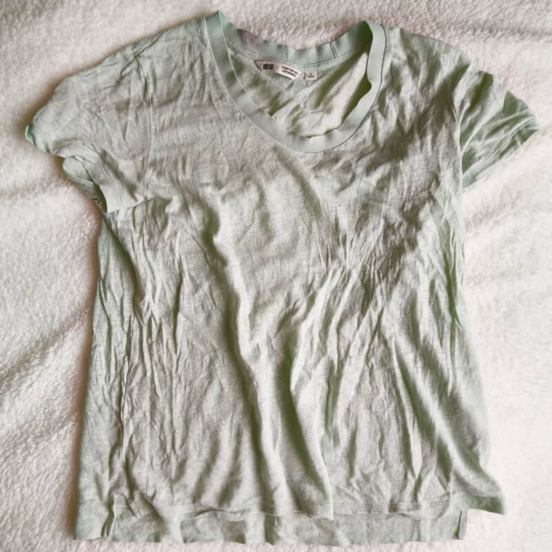 シワ除去前の衣服
